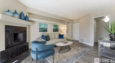 Main picture of 240 Rim View Dr