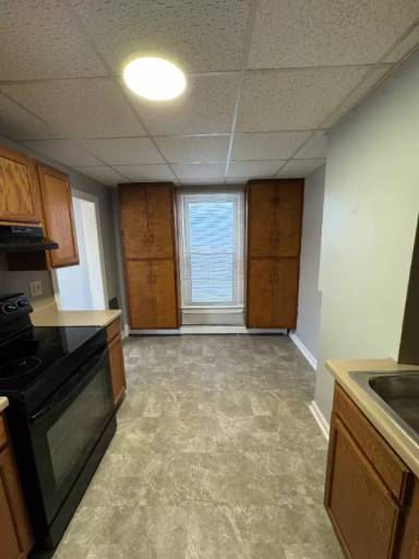Main picture of 30 N Earl St