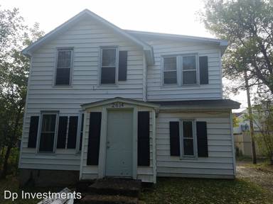 Main picture of 2614 W 3rd St