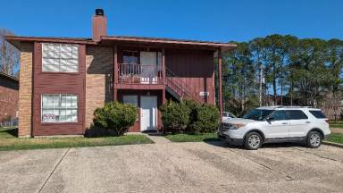 Main picture of 8271 Ned Ave
