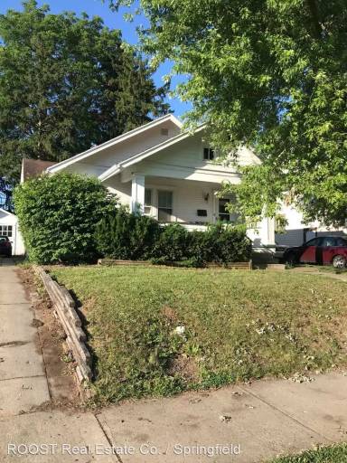 Main picture of 719 1/2 Rice St