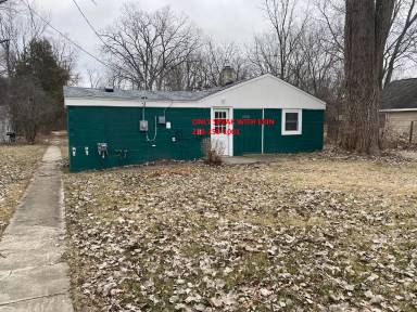 Main picture of 21240 Randall St