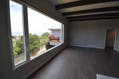 Main picture of 1400 Millbrae Ave