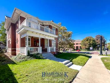 Main picture of 1106 E South Temple
