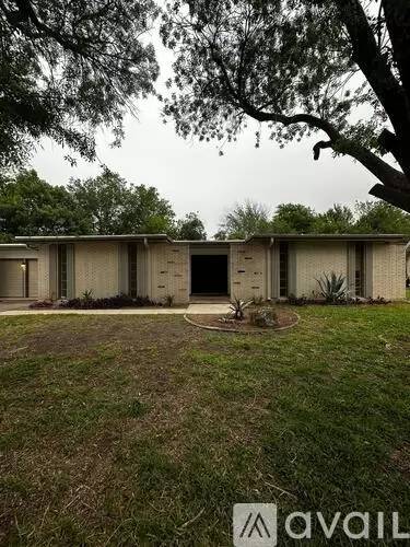 Main picture of 5227 Galahad Dr