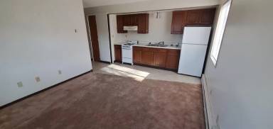Main picture of 124 13th St SE
