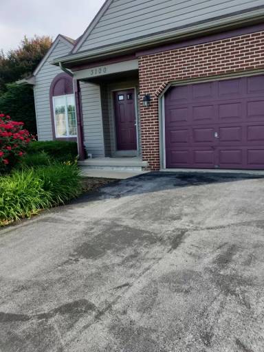 Main picture of 3100 Westover Dr