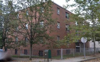 Main picture of 133 Heath St
