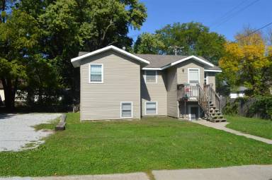 Main picture of 3401 Tripp St