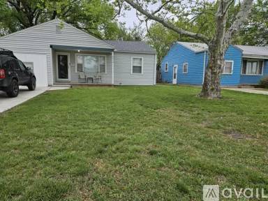 Main picture of 2314 N Lorraine Ave
