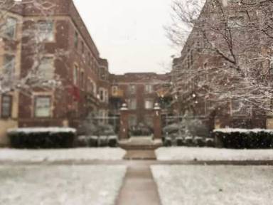 Main picture of 832 E Hyde Park Blvd