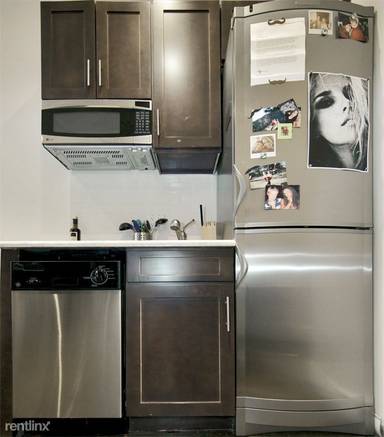 Main picture of 316 W 14th St