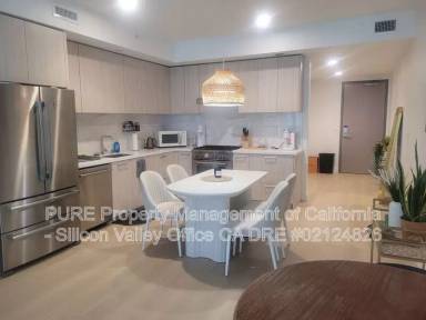 Main picture of 188 W St James