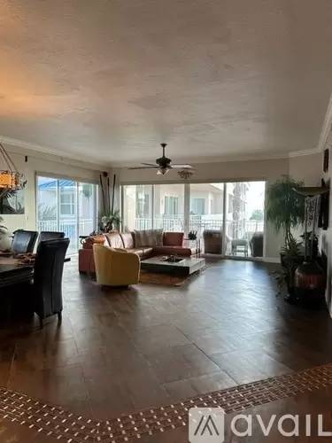 Main picture of 550 S Banana River Dr