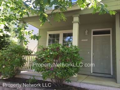 Main picture of 22020 NE Chinook Way