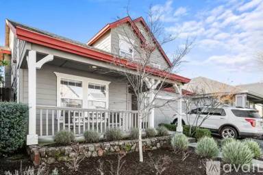 Main picture of 1709 Spur Ridge Ln
