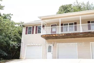 Main picture of 6721 Bradley Ln