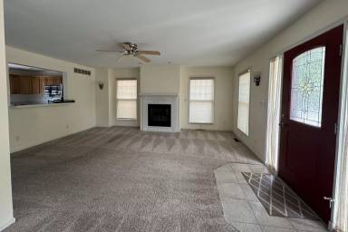 Main picture of 2723 Hampton St