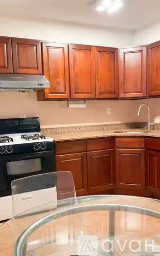 Main picture of 4018 8th Ave