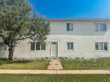 Main picture of 1268 N 6th St