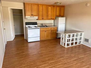 Main picture of 1326 Lawrence St
