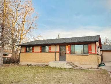 Main picture of 7520 W Oregon Dr