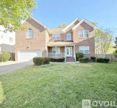 Main picture of 5401 Larissa Ct