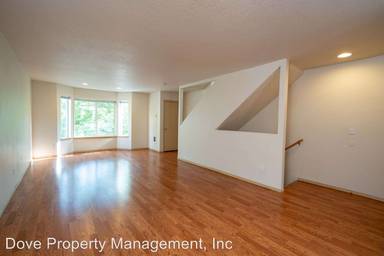 Main picture of 4413 NE Nicholson Loop