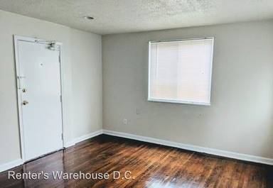 Main picture of 1495 Bangor St SE