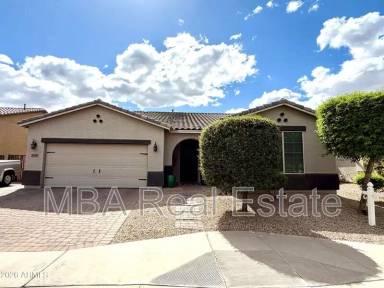 Main picture of 8216 S 42nd Ln