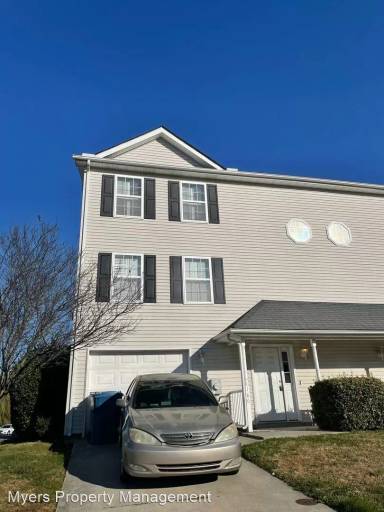 Main picture of 166 Downey Oak Cir