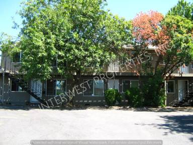 Main picture of 4442 SE 26th Ave