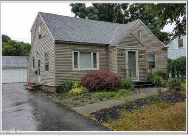 Main picture of 72 Tiernan St