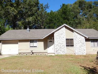 Main picture of 5648 Rustic Dr