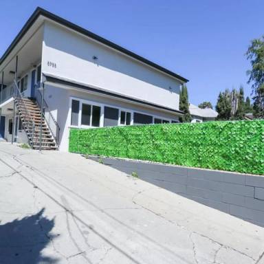 Main picture of 3733 Locke Ave