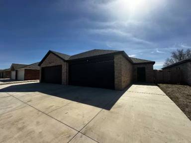 Main picture of 5539 Itasca St