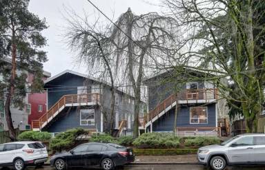 Main picture of 923 SW Holden St