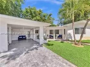 Main picture of Lauderdale Gardens