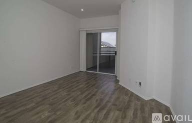 Main picture of 1348 N Sierra Bonita Ave