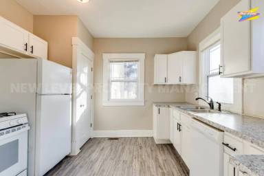 Main picture of 350 N Holyoke Pl