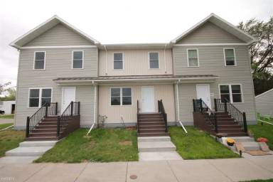 Main picture of Whistle Stop Townhomes