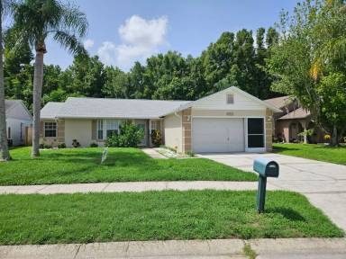 Main picture of 7126 Waxwing Dr