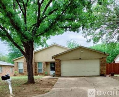 Main picture of 319 Timber Ridge Ln