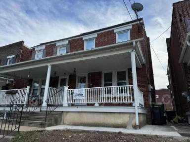 Main picture of 40 Fairview Ave
