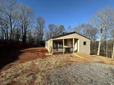 Main picture of 220 Purple Star Ln