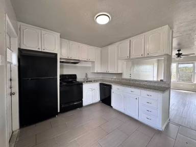 Main picture of 3120 Santa Fe
