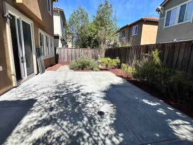 Main picture of 5528 Kenneth Pl