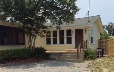 Main picture of 221 Bunkers Cove Rd