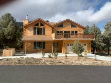 Main picture of 2601 Arbor Dr