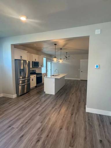 Main picture of 6033 Farmstead Ave
